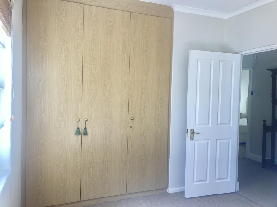 To Let 3 Bedroom Property for Rent in Kenilworth Upper Western Cape